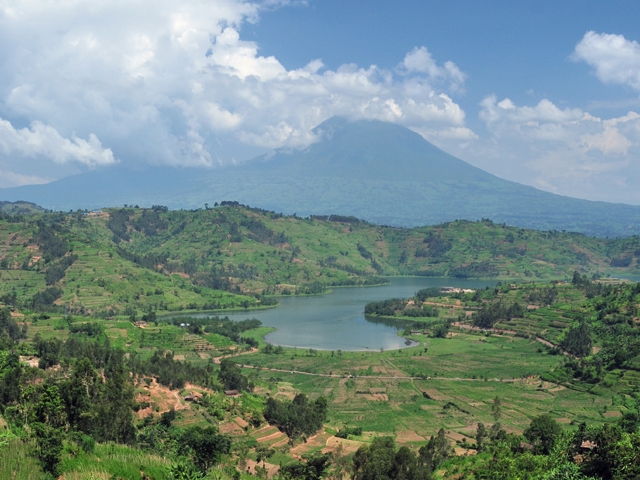 RwandaVolcanoAndLake_cropped2